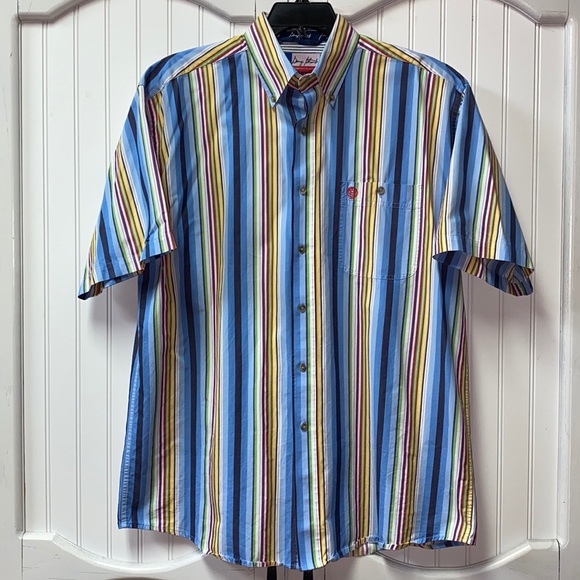 Chemise à manches longues boutonnée à carreaux bleu et